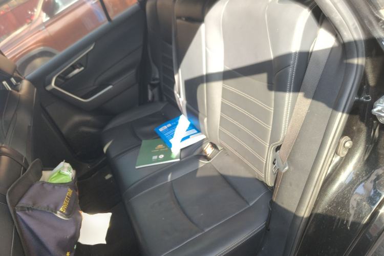 Used Toyota Wildlander 2020 2.0L CVT 4x4 Luxury Edition Left Rear Seat