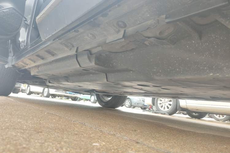 Used Toyota Wildlander 2020 2.0L CVT 4x4 Luxury Edition Left Side Sill