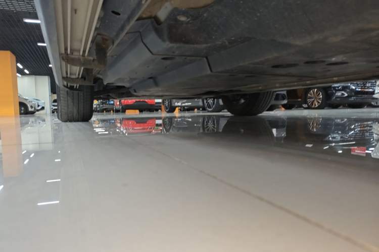Used Toyota Wildlander 2020 2.0L CVT Two-Wheel Drive Luxury Edition Left Side Sill