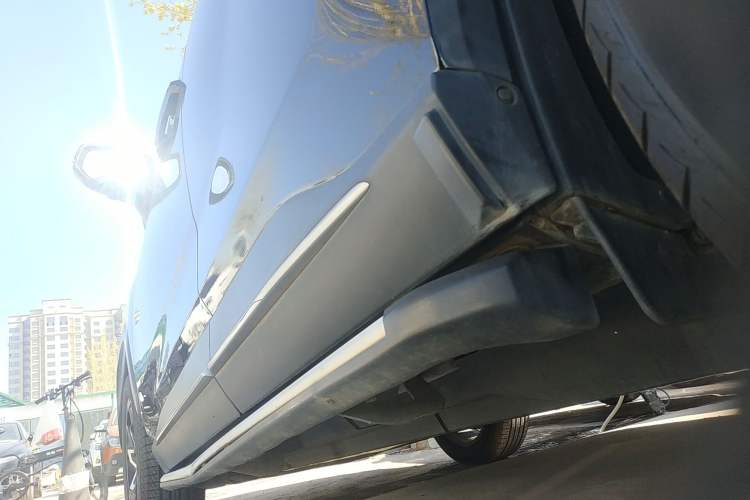 Used Toyota Wildlander 2020 2.0L CVT Two-Wheel Drive Tech Edition Left Side Sill