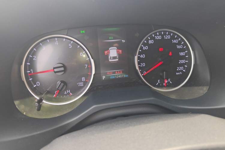 Used Toyota Wildlander 2020 2.0L CVT Two-Wheel Drive Luxury Edition Odometer Close Up