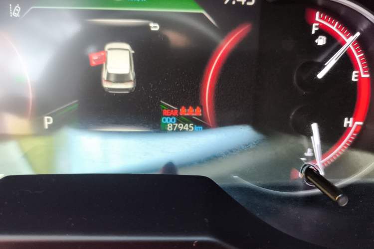 Used Toyota Wildlander 2020 2.0L CVT Four-Wheel Drive Premium Edition Odometer Close Up