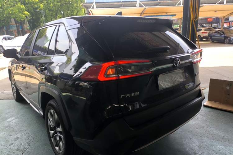Used Toyota Wildlander 2020 2.0L CVT Two-Wheel Drive Luxury Edition Rear Left 45 Deg