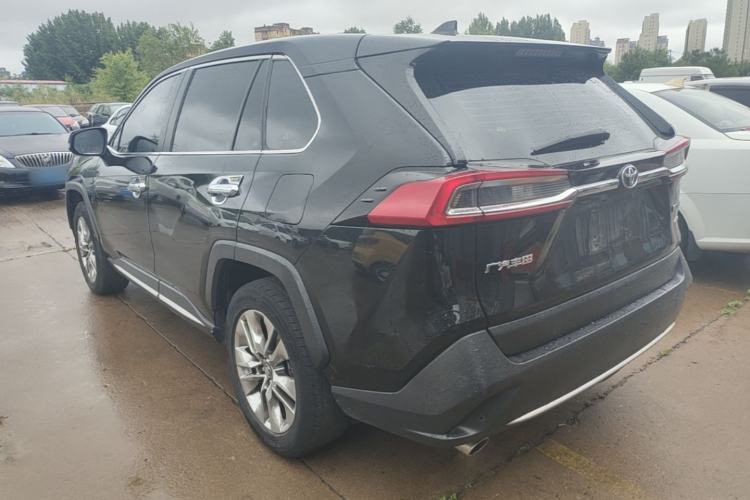 Used Toyota Wildlander 2020 2.0L CVT 4x4 Luxury Edition Rear Left 45 Deg
