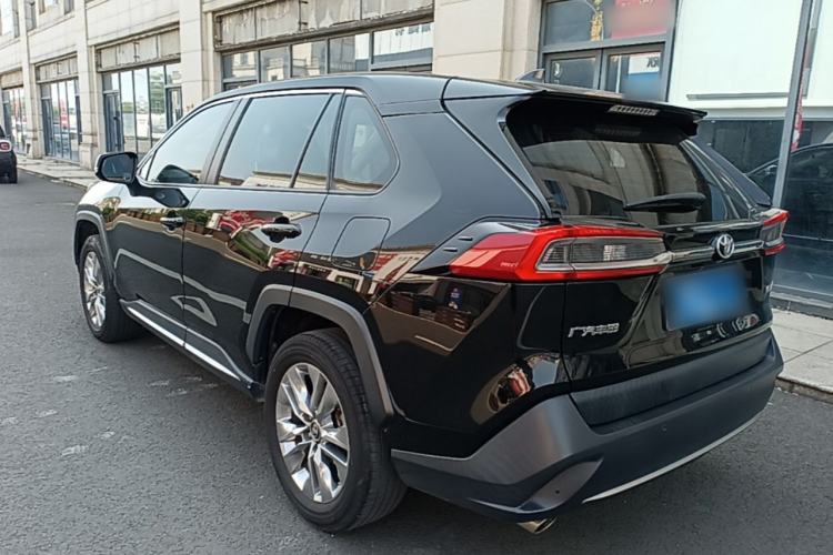Used Toyota Wildlander 2020 2.0L CVT Two-Wheel Drive Luxury Edition Rear Left 45 Deg