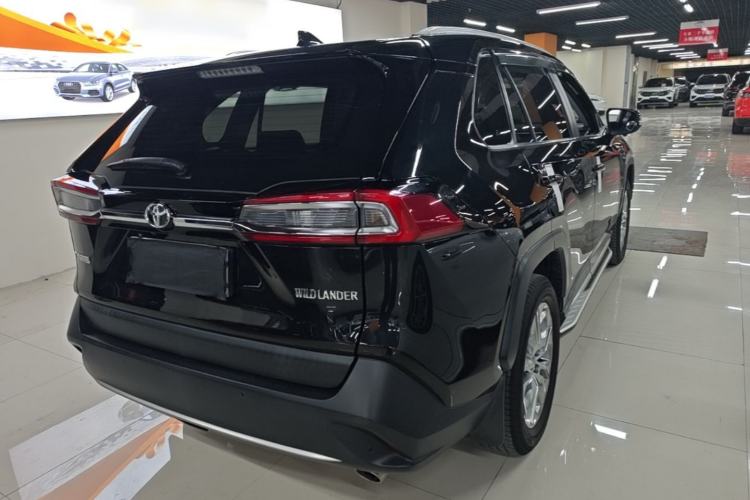 Used Toyota Wildlander 2020 2.0L CVT Two-Wheel Drive Luxury Edition Rear Right 45 Deg