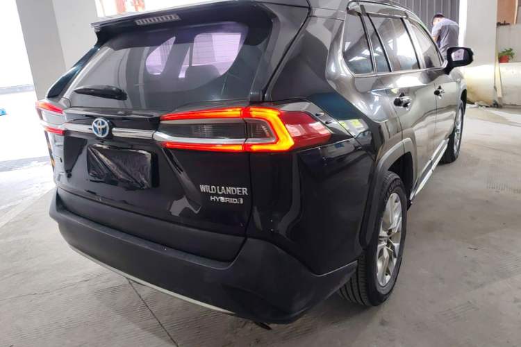 Used Toyota Wildlander 2020 Dual-Engine 2.5L E-CVT Two-Wheel Drive Luxury Edition Rear Right 45 Deg