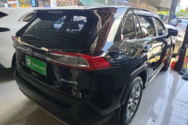 Used Toyota Wildlander 2020 2.0L CVT Two-Wheel Drive Luxury Edition Rear Right 45 Deg
