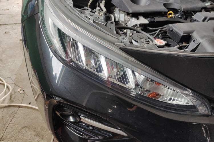 Used Toyota Wildlander 2020 2.0L CVT 4x4 Luxury Edition Right Front Headlight