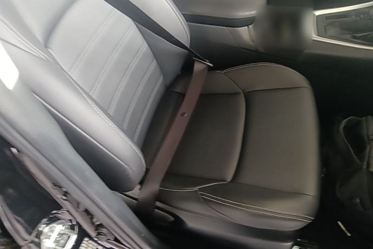 Used Toyota Wildlander 2020 2.0L CVT Two-Wheel Drive Luxury Edition Right Front Seat