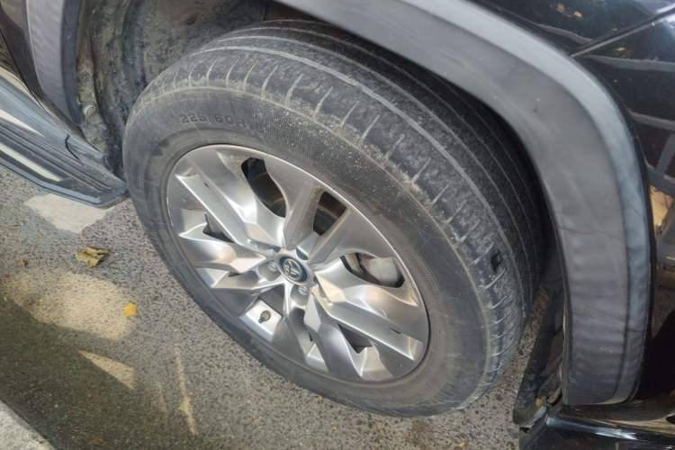 Used Toyota Wildlander 2020 Dual-Motor 2.5L E-CVT Four-Wheel Drive Luxury Edition Right Front Wheel Hub