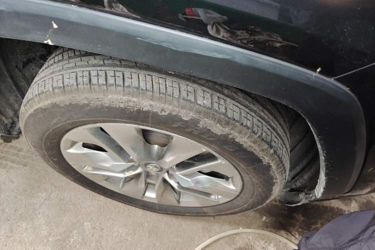 Used Toyota Wildlander 2020 2.0L CVT 4x4 Luxury Edition Right Front Wheel Hub