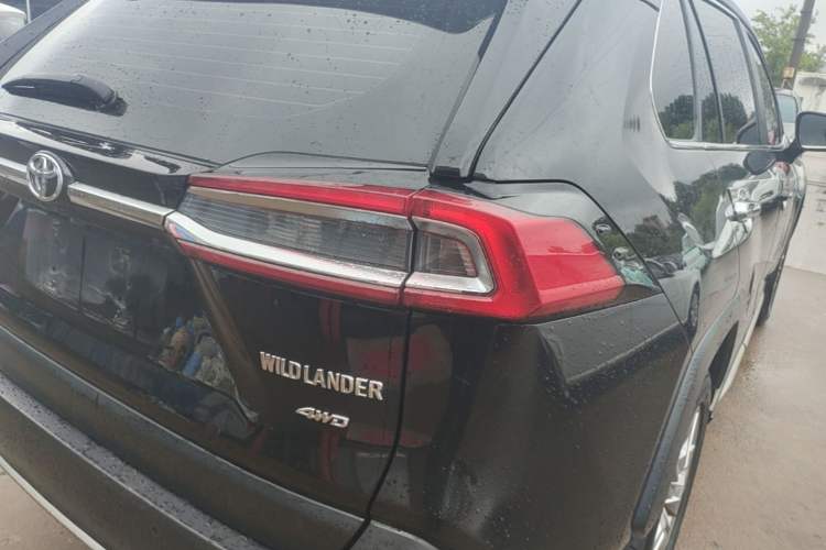 Used Toyota Wildlander 2020 2.0L CVT 4x4 Luxury Edition Right Rear Taillight