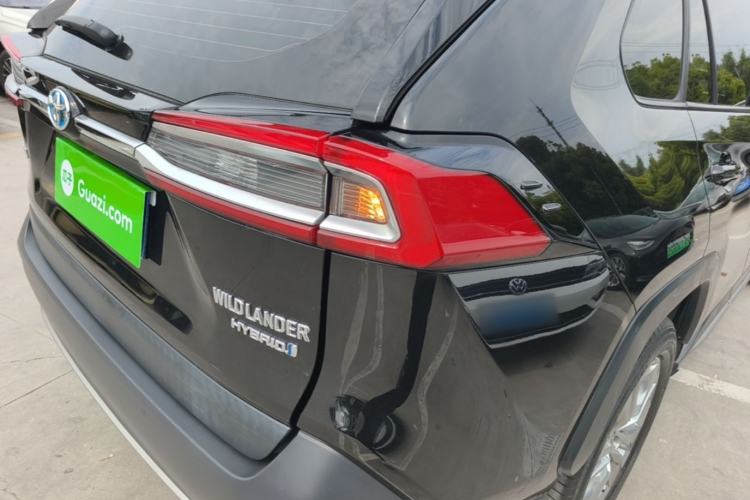 Used Toyota Wildlander 2020 Dual-Engine 2.5L E-CVT Two-Wheel Drive Luxury Edition Right Rear Taillight
