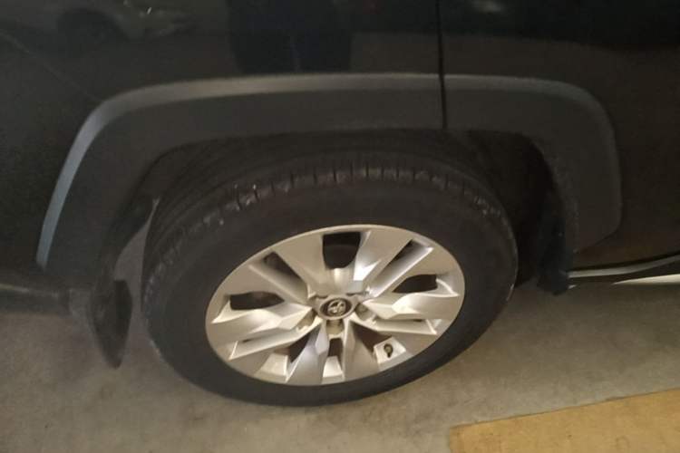 Used Toyota Wildlander 2020 2.0L CVT Two-Wheel Drive Leading Edition Right Rear Wheel Hub