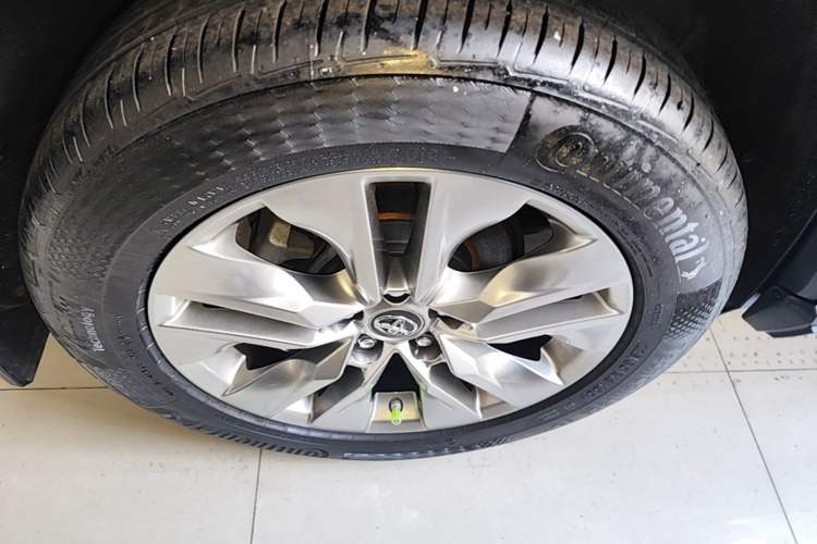 Used Toyota Wildlander 2020 2.0L CVT Two-Wheel Drive Luxury Edition Right Rear Wheel Hub