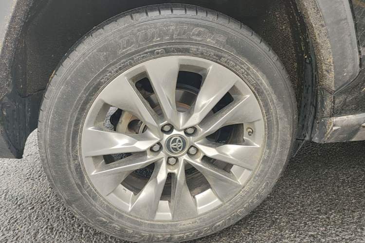 Used Toyota Wildlander 2020 2.0L CVT Two-Wheel Drive Luxury Edition Right Rear Wheel Hub