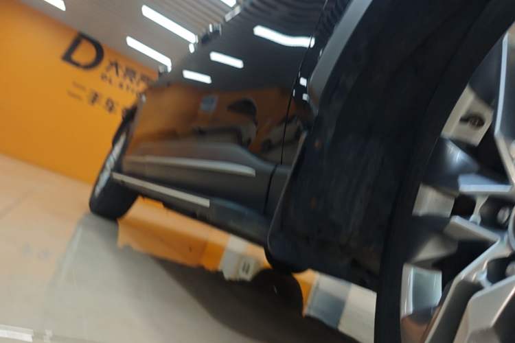 Used Toyota Wildlander 2020 2.0L CVT 4x4 Luxury Edition Right Side Sill