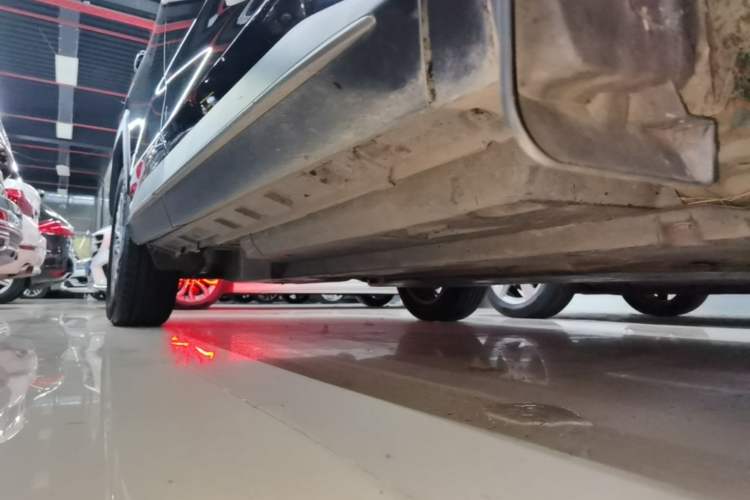 Used Toyota Wildlander 2020 2.0L CVT 4x4 Luxury Edition Right Side Sill