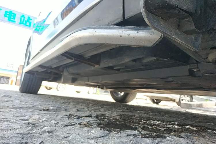 Used Toyota Wildlander 2020 2.0L CVT 4x4 Luxury Edition Right Side Sill