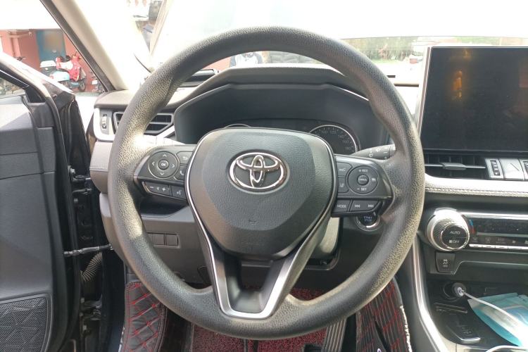 Used Toyota Wildlander 2020 2.0L CVT Two-Wheel Drive Luxury Edition Steering Wheel
