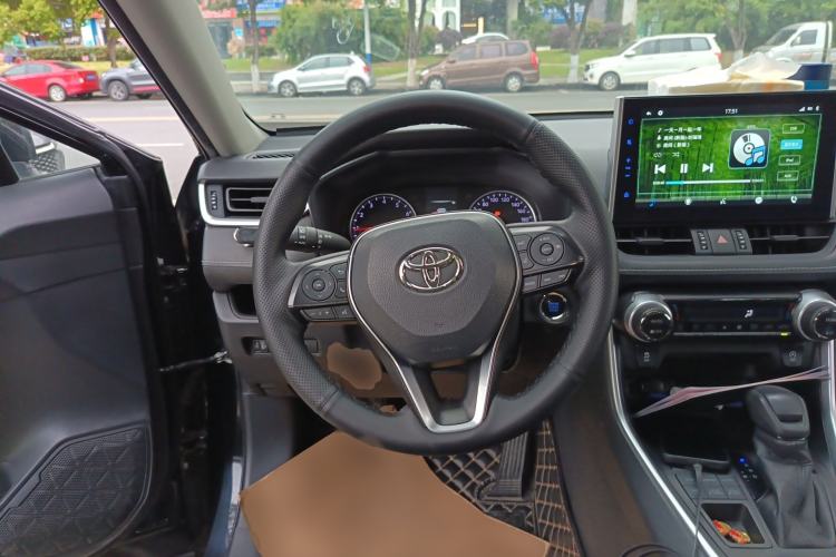 Used Toyota Wildlander 2020 2.0L CVT 4x4 Luxury Edition Steering Wheel