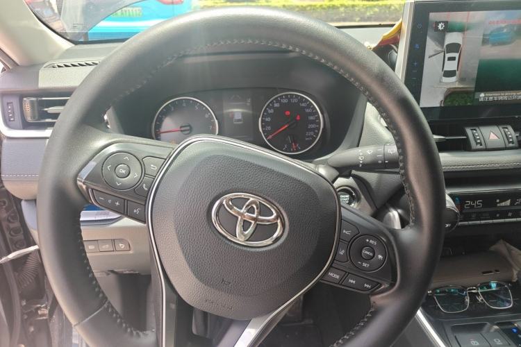 Used Toyota Wildlander 2020 2.0L CVT 4x4 Luxury Edition Steering Wheel