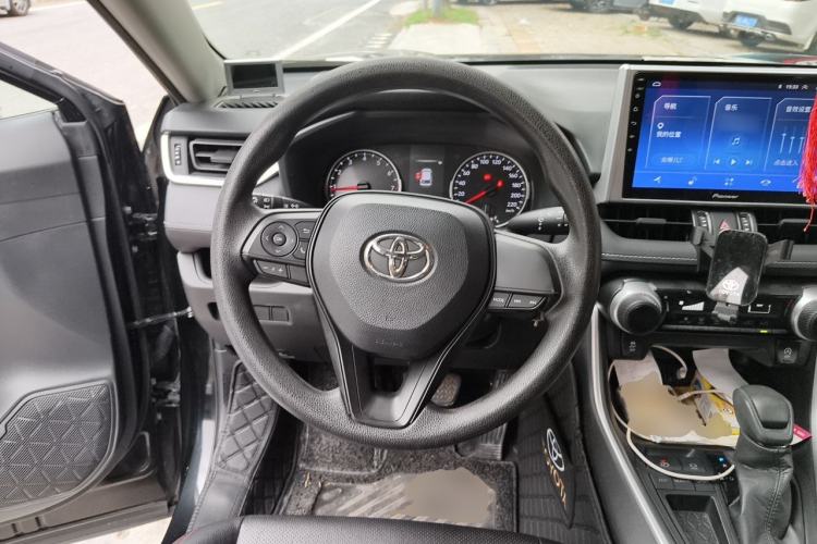 Used Toyota Wildlander 2020 2.0L CVT Two-Wheel Drive Leading Edition Steering Wheel