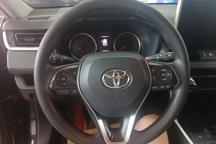 Used Toyota Wildlander 2020 2.0L CVT 4x4 Luxury Edition Steering Wheel