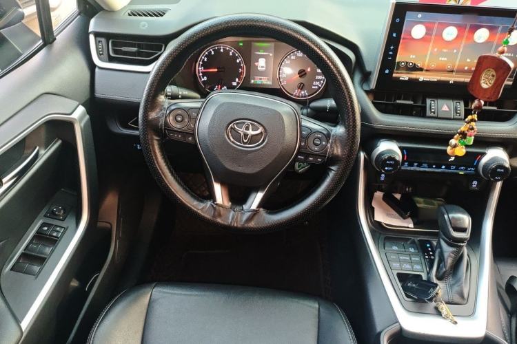 Used Toyota Wildlander 2020 2.0L CVT 4x4 Luxury Edition Steering Wheel
