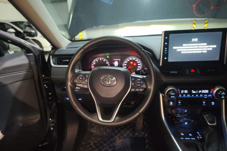 Used Toyota Wildlander 2020 2.0L CVT Two-Wheel Drive Prestige Edition Steering Wheel