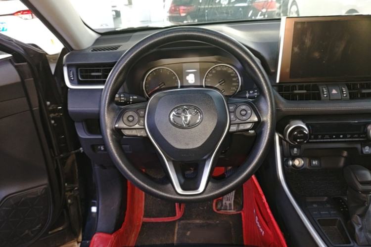 Used Toyota Wildlander 2020 2.0L CVT Two-Wheel Drive Luxury Edition Steering Wheel