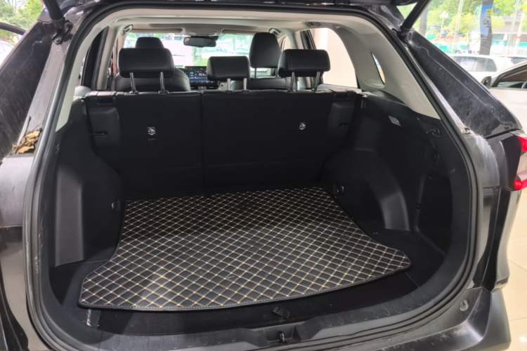 Used Toyota Wildlander 2020 Dual-Engine 2.5L E-CVT Two-Wheel Drive Prestige Edition Trunk