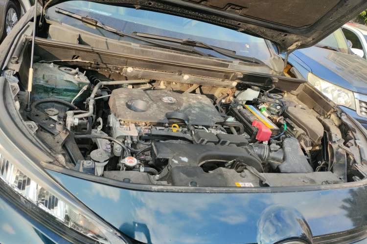 Used Toyota Wildlander 2020 2.0L CVT 4x4 Luxury Edition Engine Bay