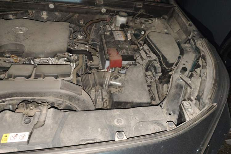 Used Toyota Wildlander 2020 2.0L CVT 4x4 Luxury Edition Engine Bay Left