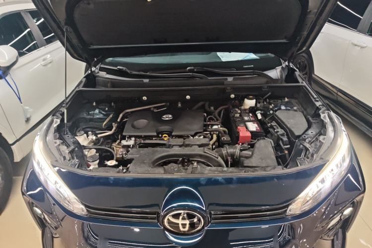 Used Toyota Wildlander 2020 2.0L CVT Two-Wheel Drive Luxury Edition Engine Bay