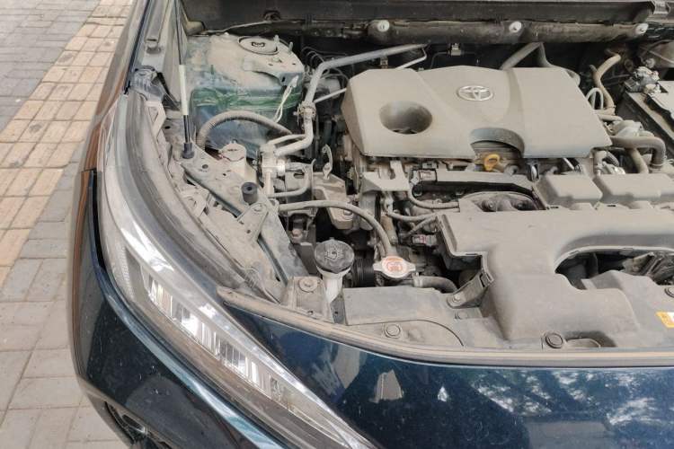 Used Toyota Wildlander 2020 2.0L CVT Two-Wheel Drive Luxury Edition Engine Bay Right