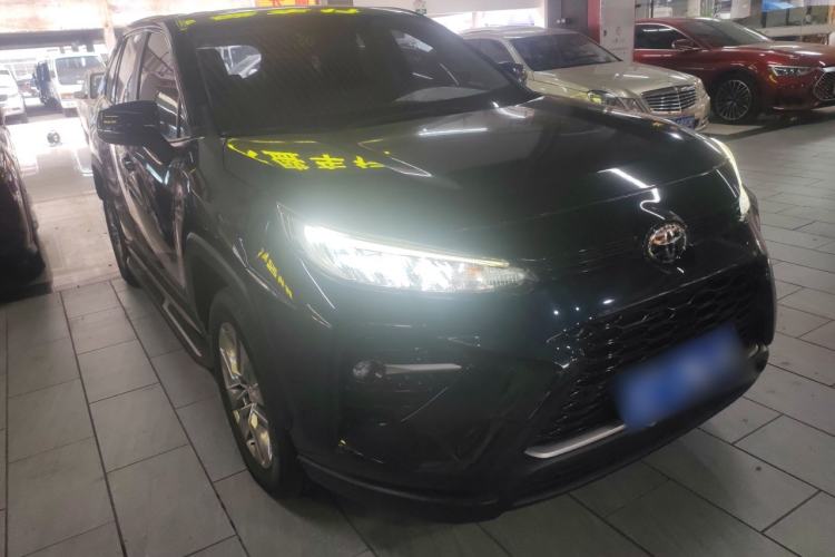 Used Toyota Wildlander 2020 2.0L CVT 4x4 Luxury Edition Front Right 45 Deg
