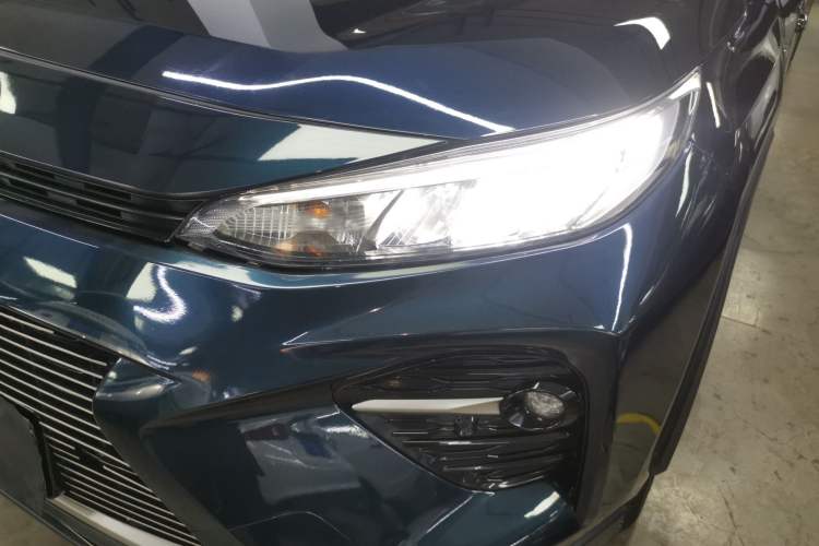 Used Toyota Wildlander 2020 2.0L CVT 4x4 Luxury Edition Left Front Headlight