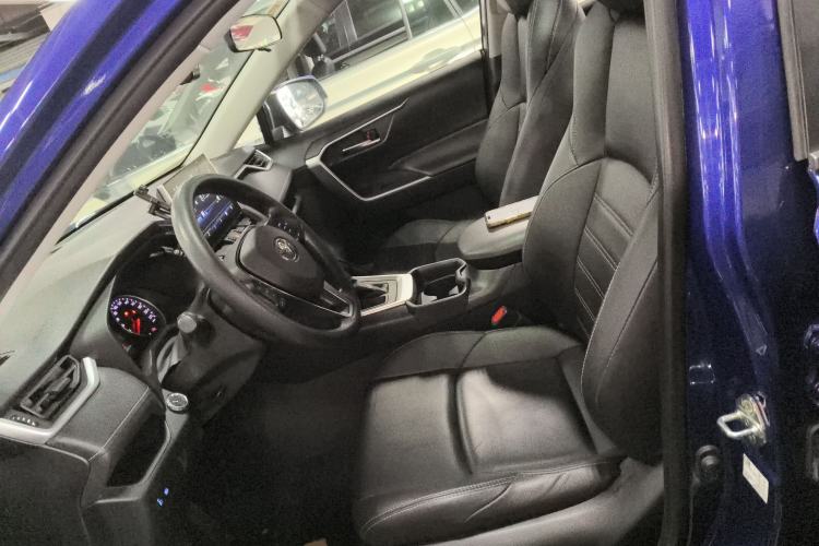 Used Toyota Wildlander 2020 2.0L CVT Two-Wheel Drive Luxury Edition Left Front Seat