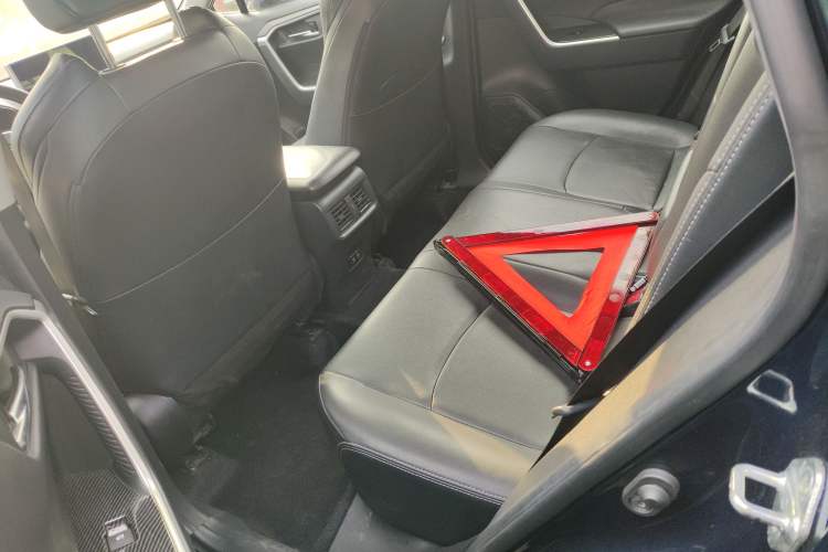 Used Toyota Wildlander 2020 2.0L CVT 4x4 Luxury Edition Left Rear Seat