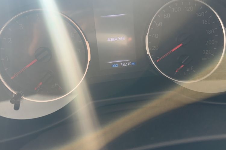 Used Toyota Wildlander 2020 2.0L CVT Two-Wheel Drive Luxury Edition Odometer Close Up