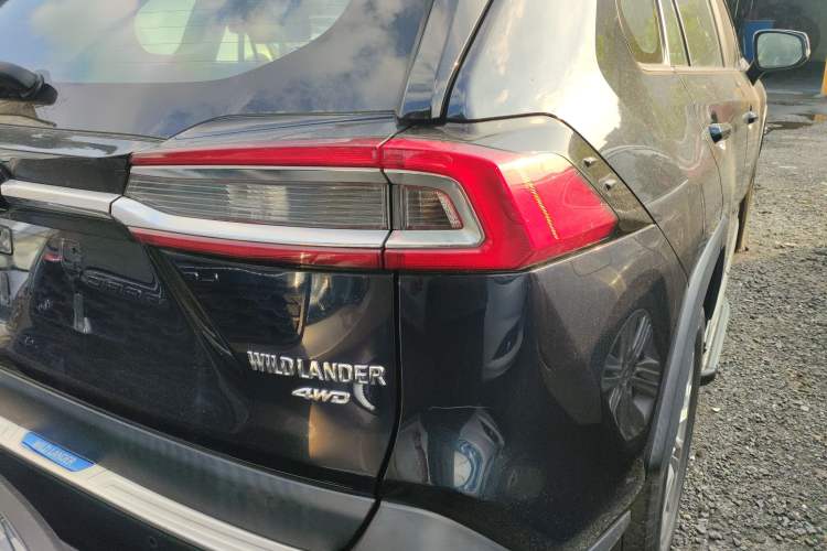 Used Toyota Wildlander 2020 2.0L CVT 4x4 Luxury Edition Right Rear Taillight