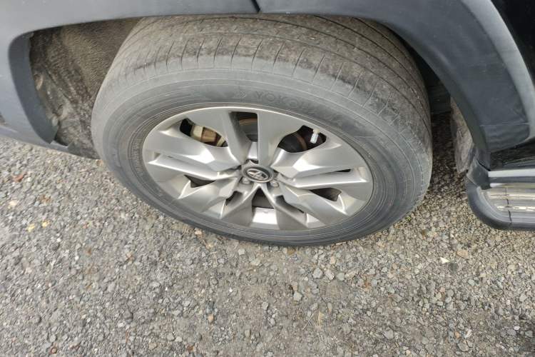 Used Toyota Wildlander 2020 2.0L CVT 4x4 Luxury Edition Right Rear Wheel Hub