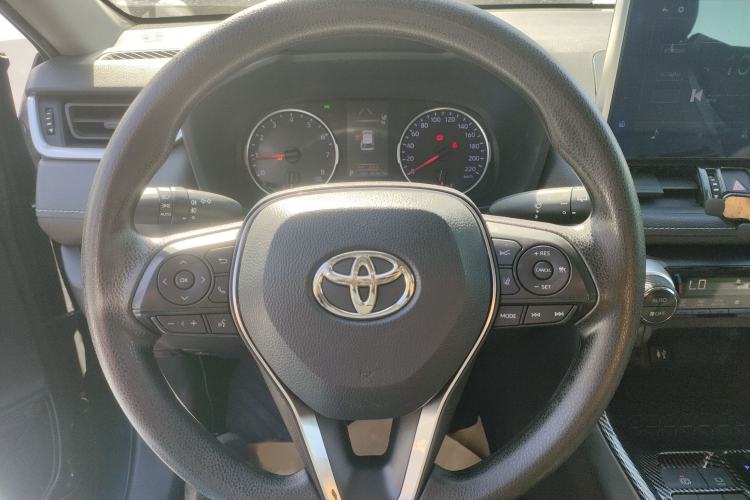 Used Toyota Wildlander 2020 2.0L CVT 4x4 Luxury Edition Steering Wheel
