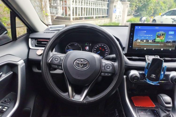 Used Toyota Wildlander 2020 Dual-Motor 2.5L E-CVT Four-Wheel Drive Luxury Edition Steering Wheel