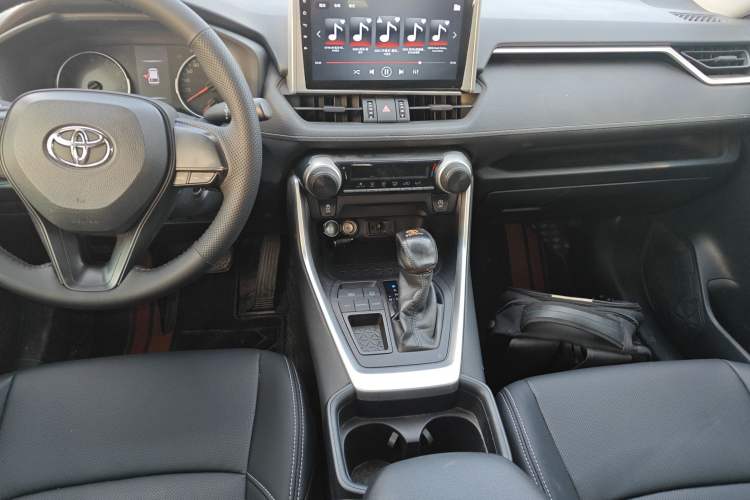 Used Toyota Wildlander 2020 2.0L CVT Two-Wheel Drive Leading Edition Audio And AC Panel