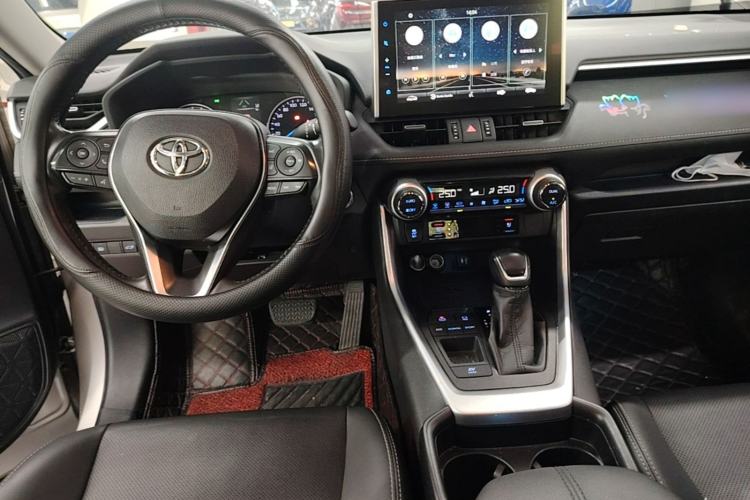 Used Toyota Wildlander 2020 Dual-Engine 2.5L E-CVT Two-Wheel Drive Prestige Edition Center Console