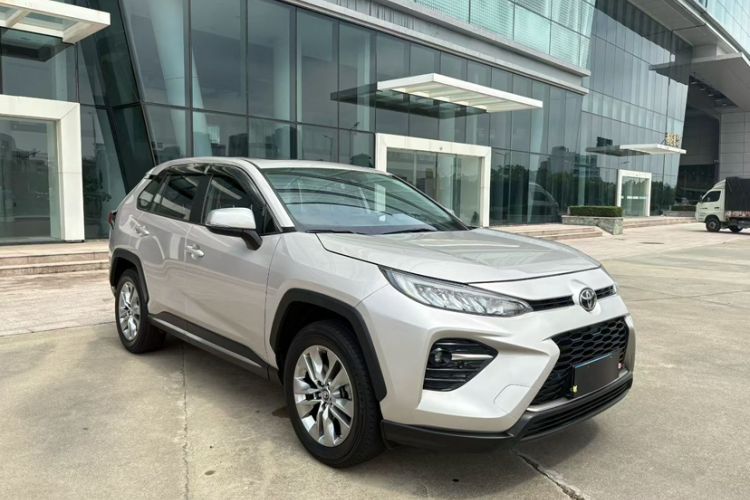 Used Toyota Wildlander 2020 2.0L CVT 4x4 Luxury Edition Exterior 2