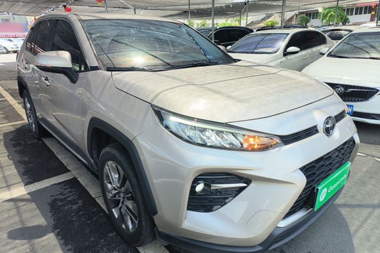 Used Toyota Wildlander 2020 2.0L CVT 4x4 Luxury Edition Front Right 45 Deg